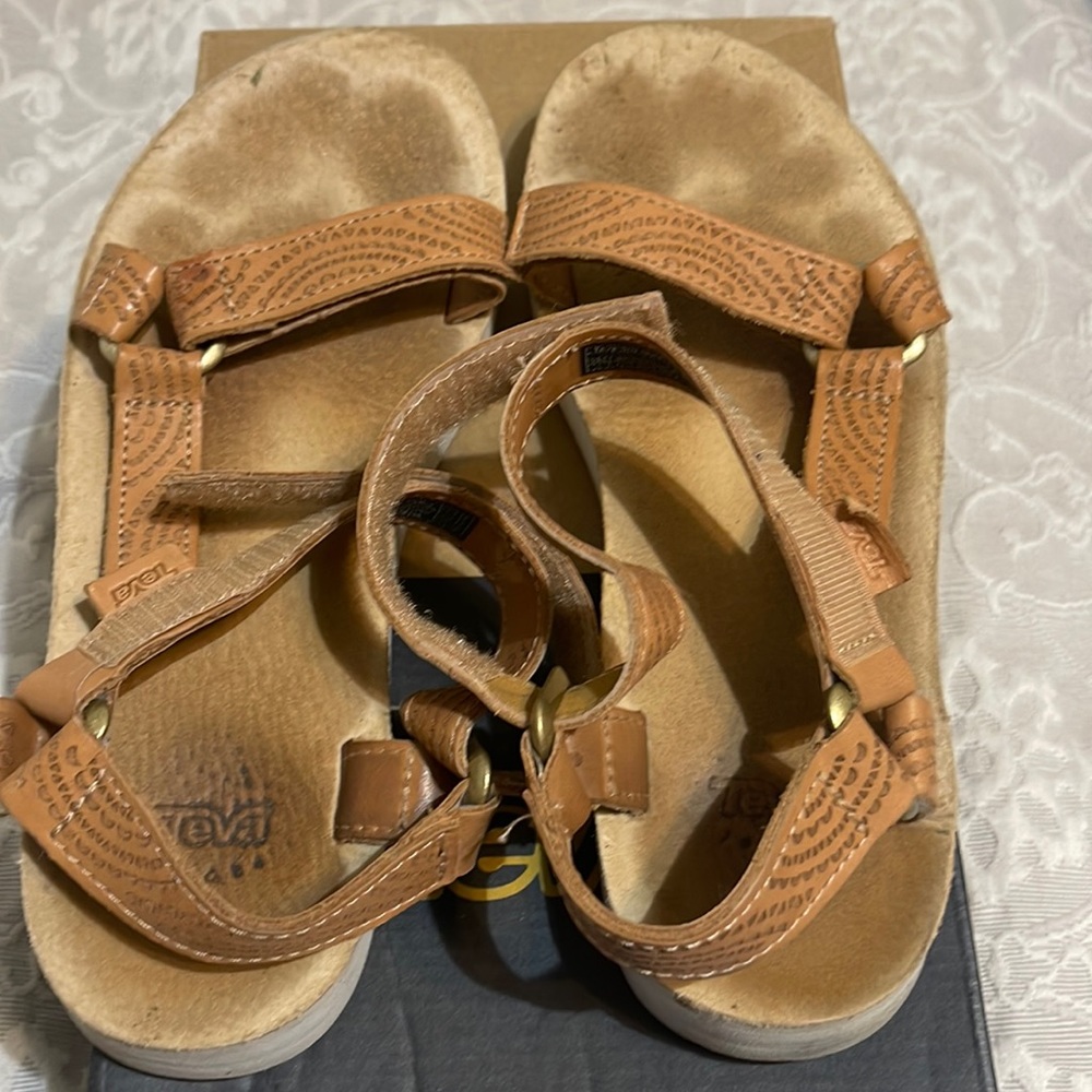 Teva Midform Universal Geometric Sandal Tan